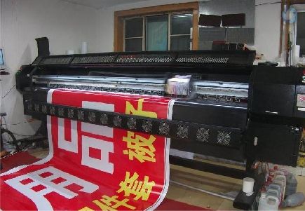 太白喷绘广告分辨率是多少？